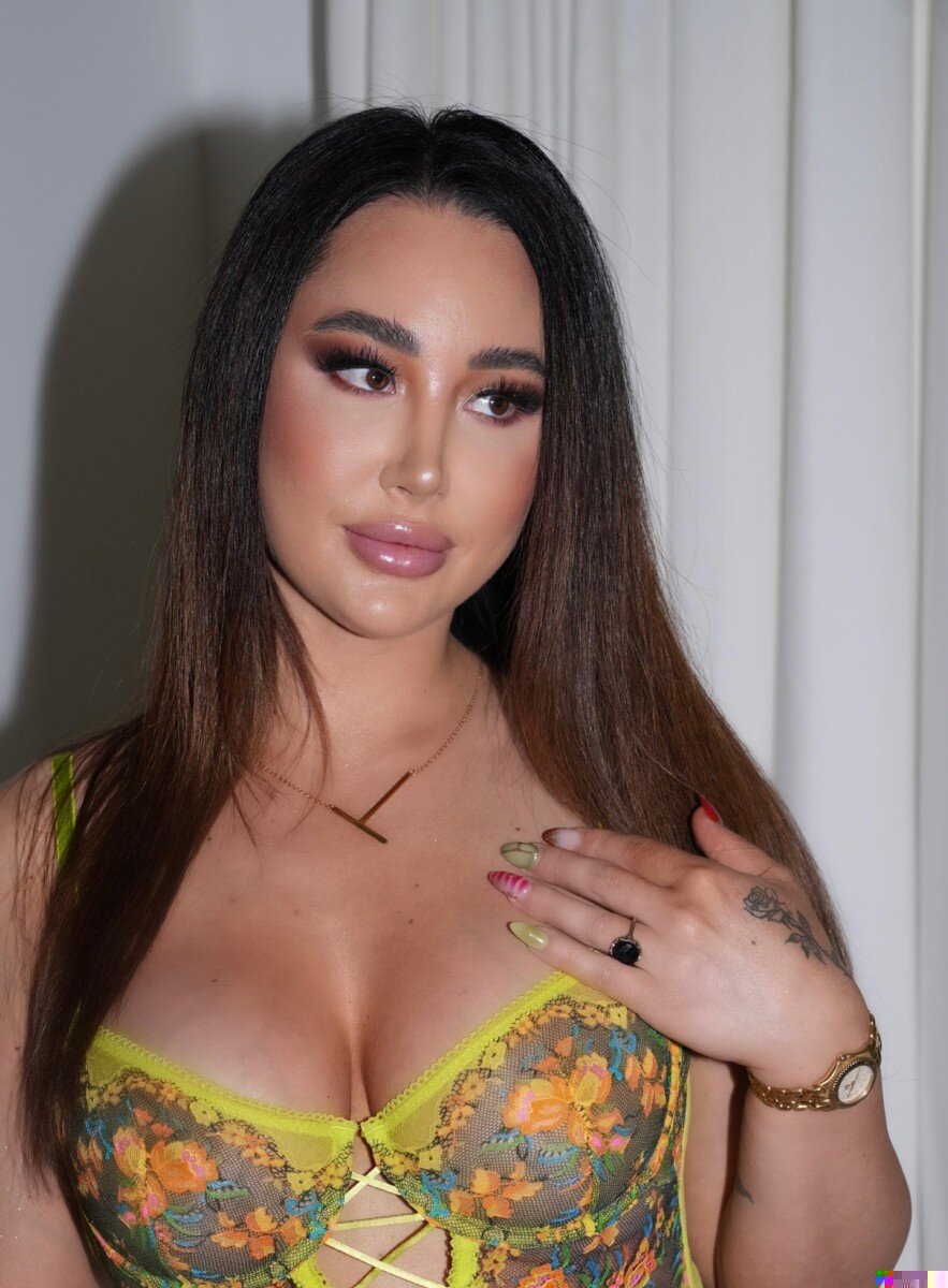 Trainwithtay (@trainwithtay), OnlyFans creator