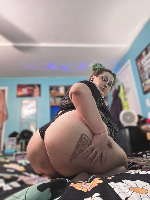 Triplelexxxivip (@triplelexxxivip), OnlyFans creator