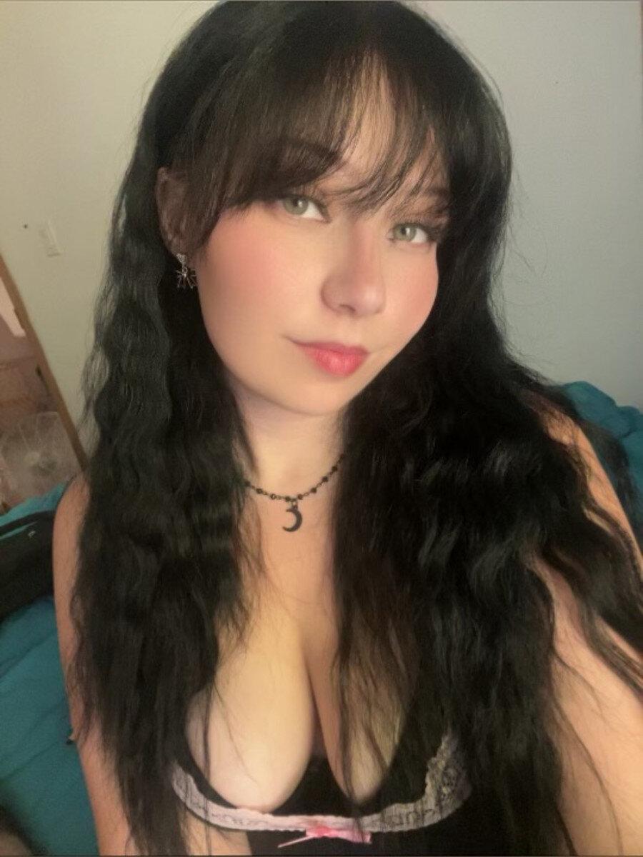 Trippykitty97 (@trippykitty97), OnlyFans creator