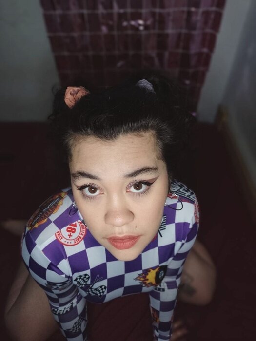 Trixiestonerbaby (@trixiestonerbaby), OnlyFans creator