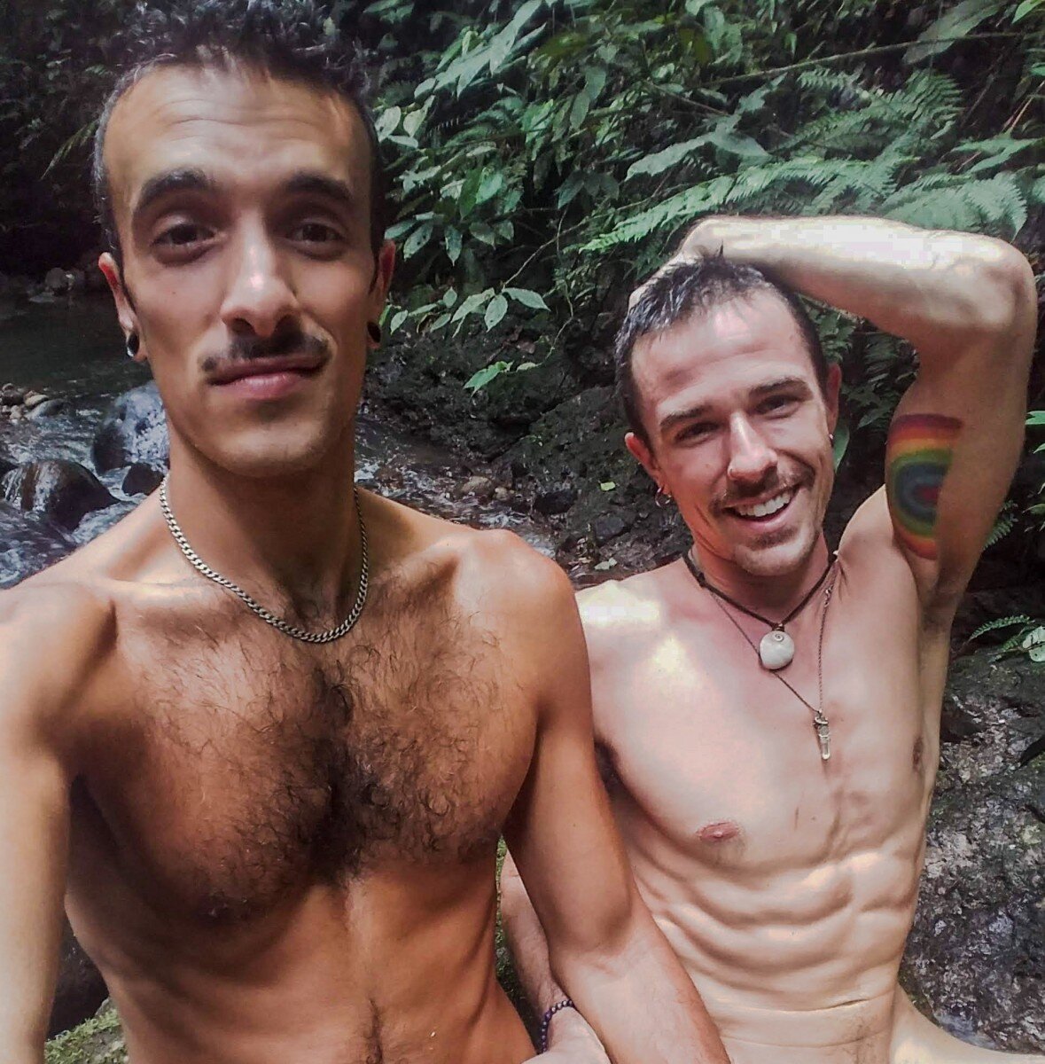 Tropicalfarmboys (@tropicalfarmboys), OnlyFans creator