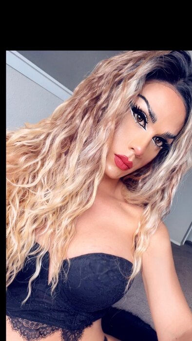 Tsbarbiehuge (@ts.barbiehuge), OnlyFans creator