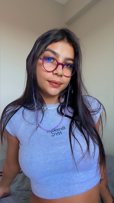 Iasmin (@tsiasmin), OnlyFans creator