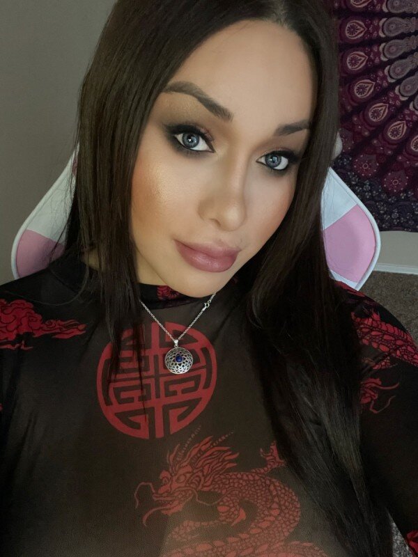 Tsjasminejuice (@tsjasminejuice), OnlyFans creator