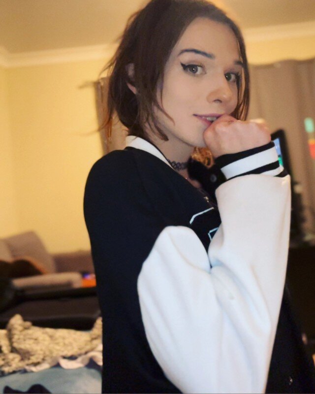 Mia (@tsmaid), OnlyFans creator