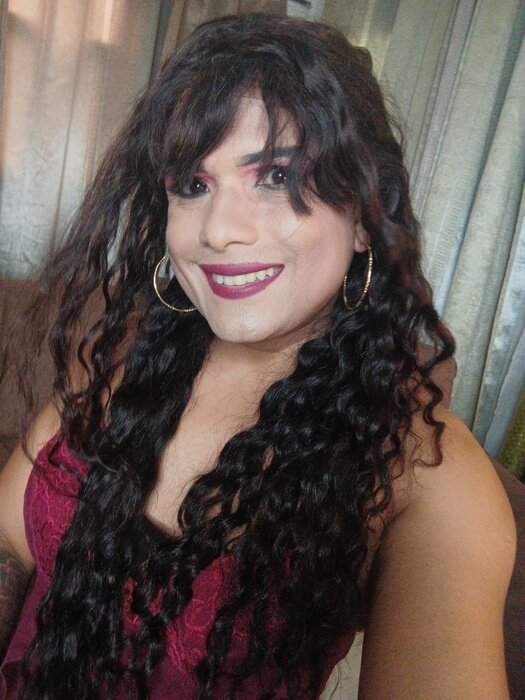 Tsqueenanaxl (@tsqueenanaxl), OnlyFans creator