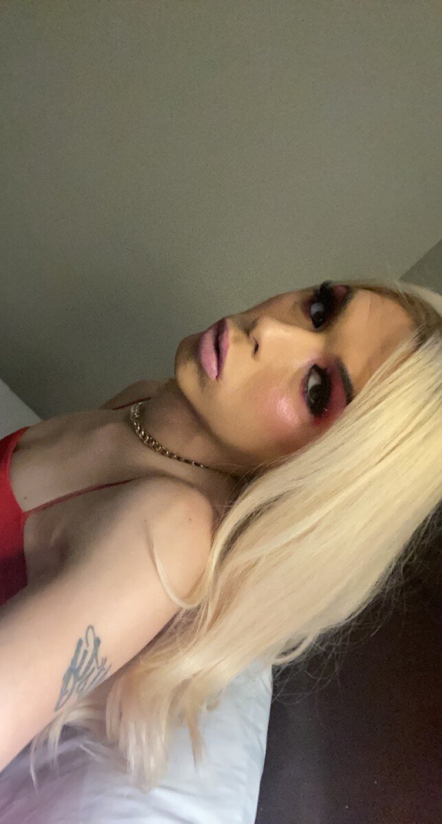 Tsvalentinaaa (@tsvalentinaaa), OnlyFans creator