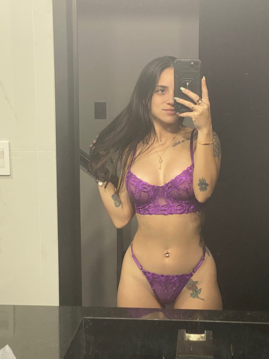Tuhobbitfav (@tuhobbitfav), OnlyFans creator