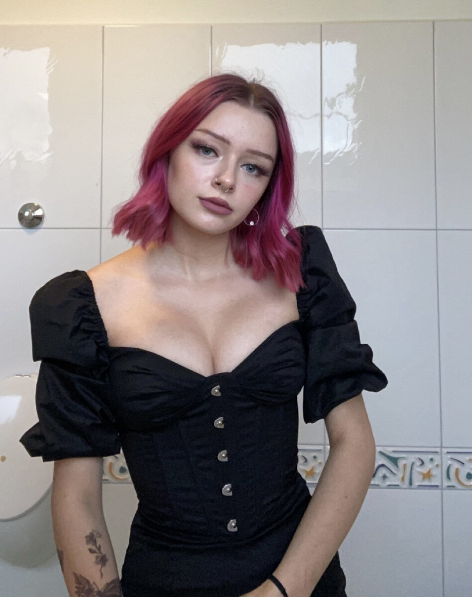 Tulekas (@tulekas), OnlyFans creator