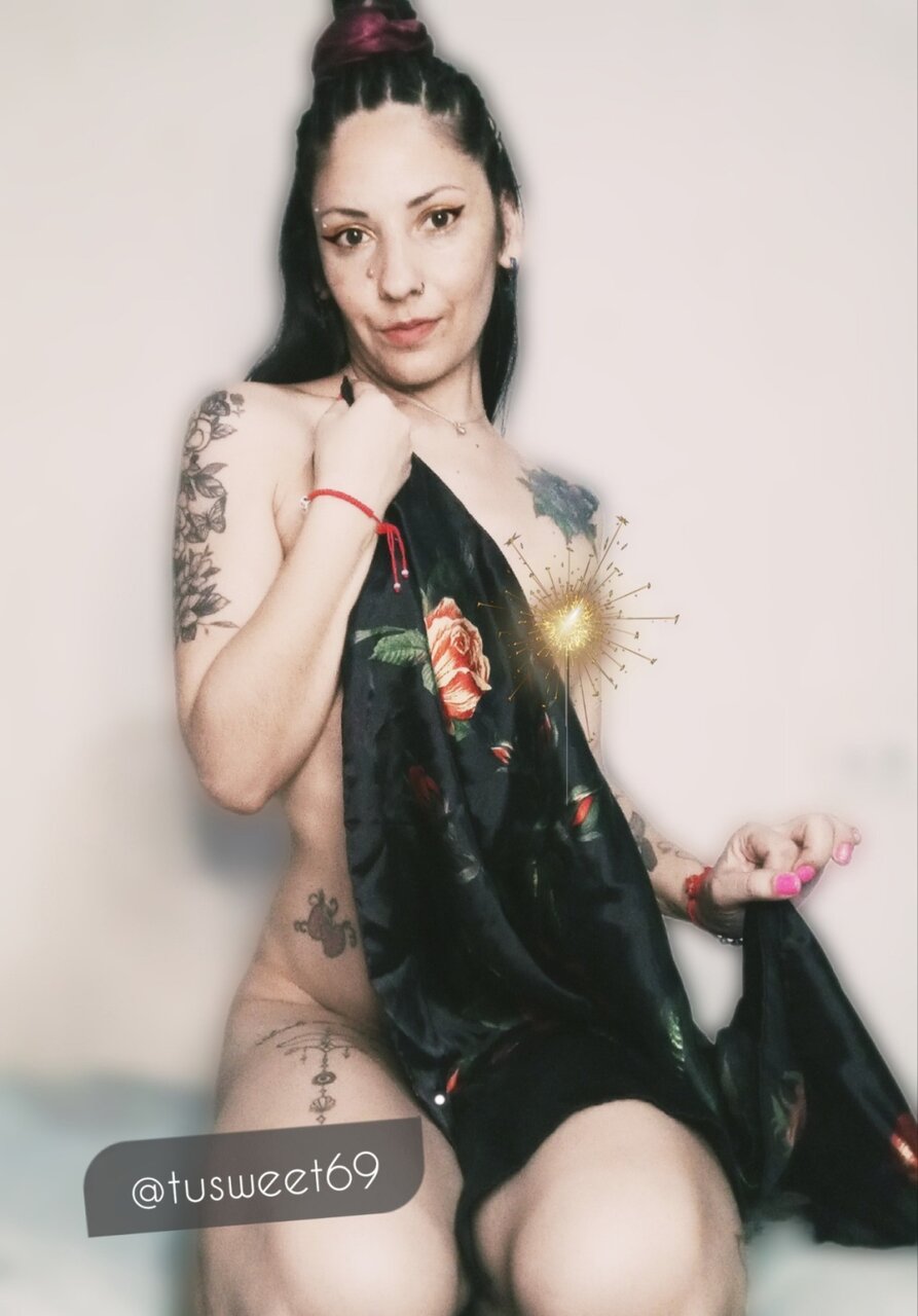 Tusweet69 (@tusweet69), OnlyFans creator