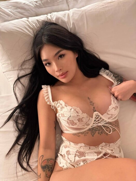 Tvylorafterdark (@tvylorafterdark), OnlyFans creator