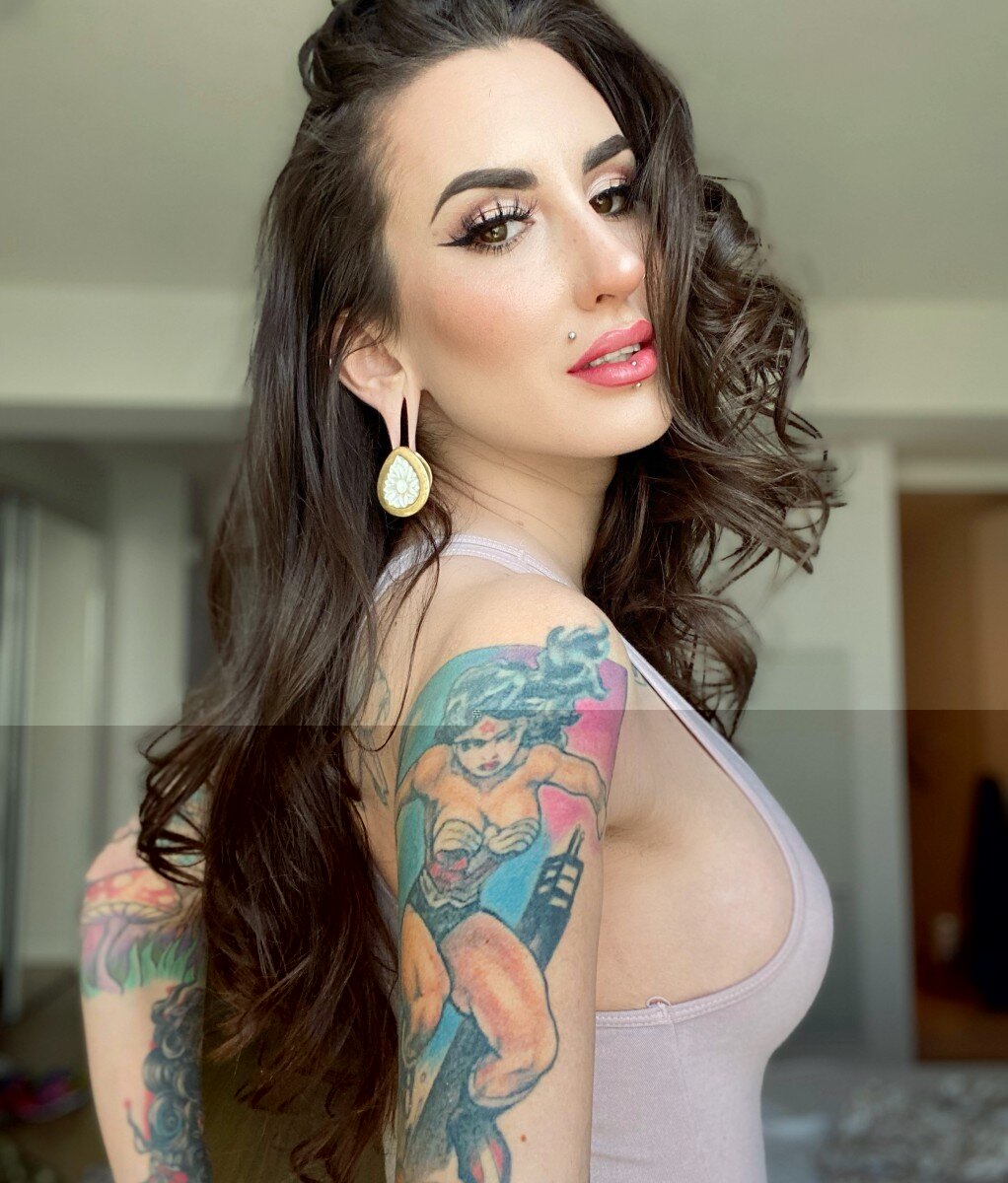 Twiggytallant (@twiggytallant), OnlyFans creator
