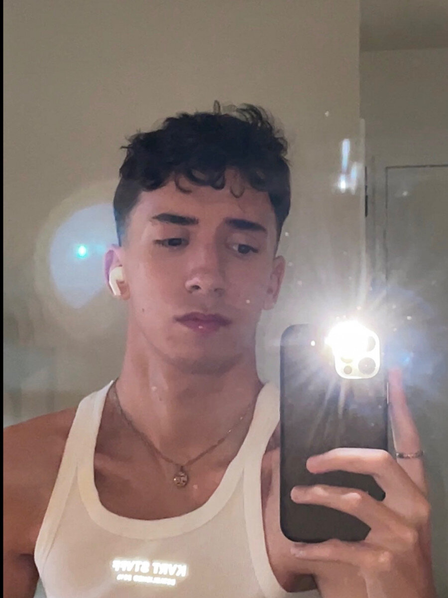 Twinkstudent (@twink_student), OnlyFans creator
