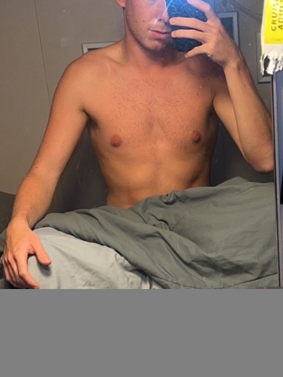 Twinkboyukxl (@twinkboyukxl), OnlyFans creator
