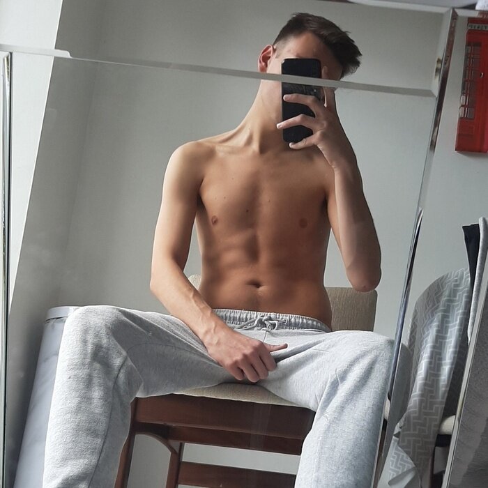 Twinkwithsole (@twinkwithsole), OnlyFans creator