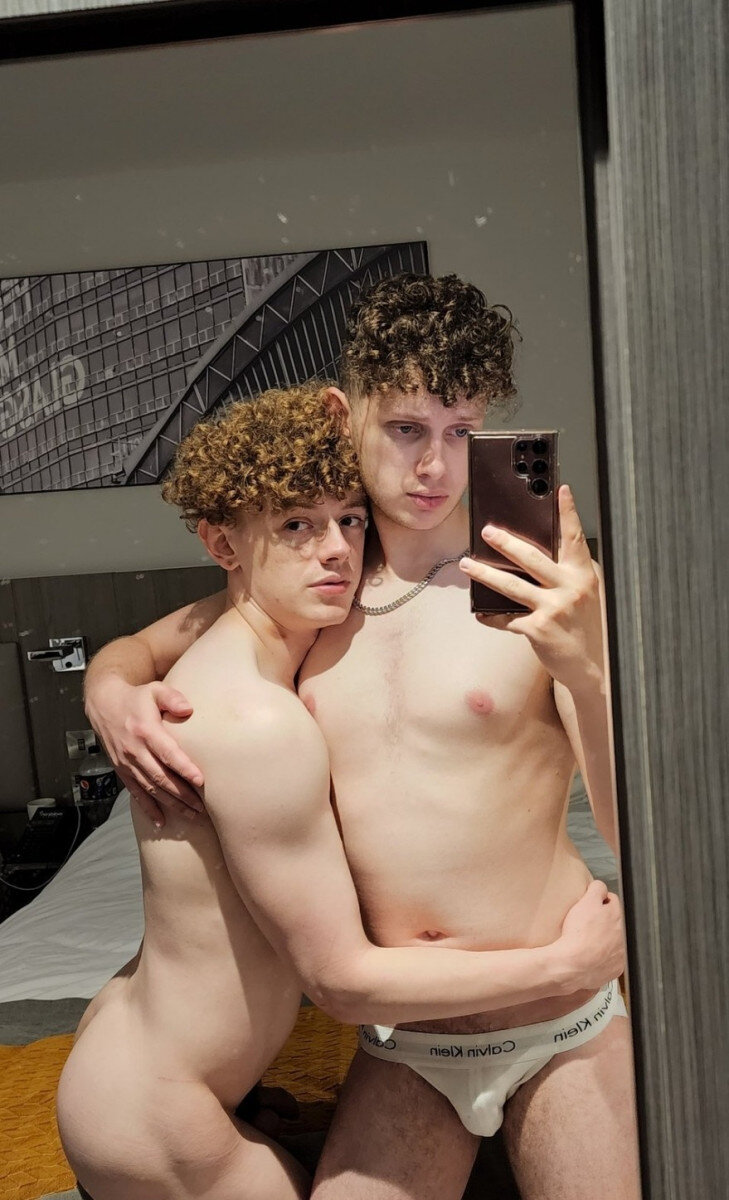 Twinkycouple (@twinky_couple), OnlyFans creator