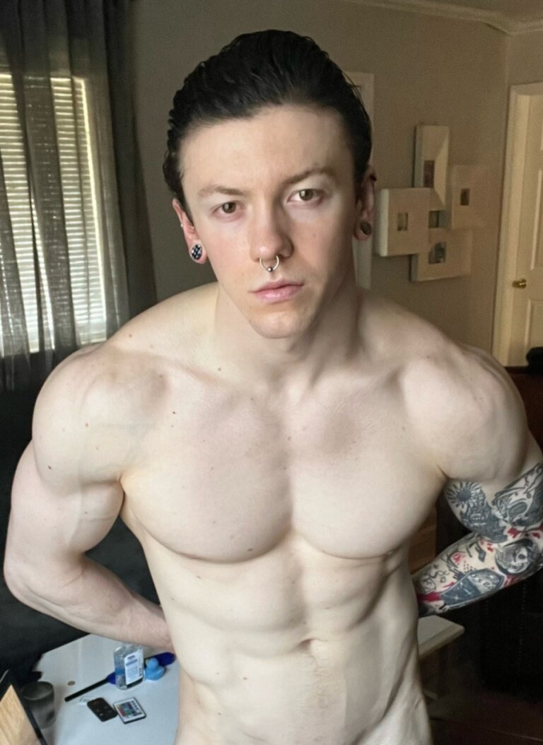 Tylerfordx97 (@tylerfordx97), OnlyFans creator