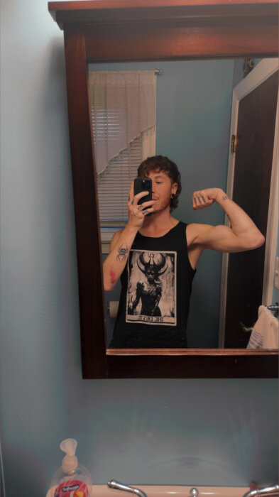 Tylerred95 (@tylerred95), OnlyFans creator