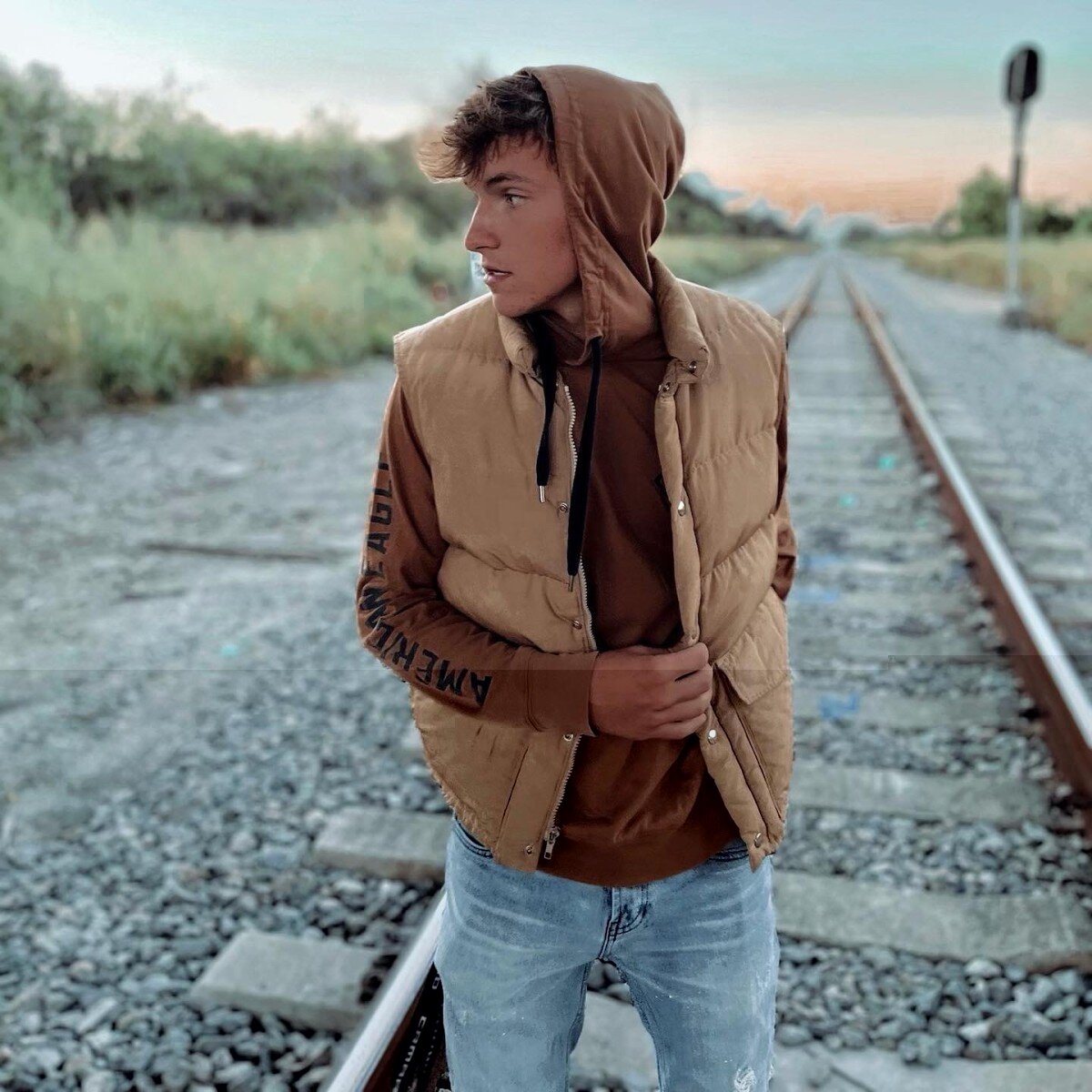 Tylertheintern (@tylertheintern), OnlyFans creator