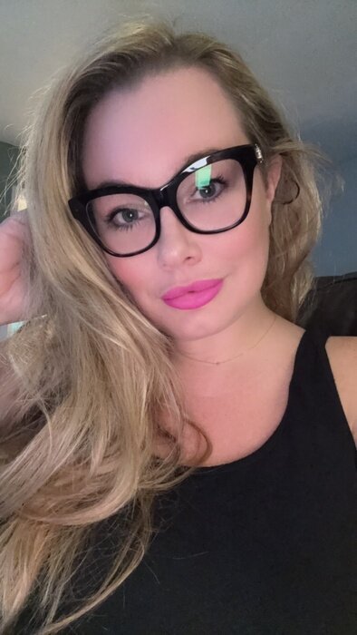 U100388897 (@u100388897), OnlyFans creator