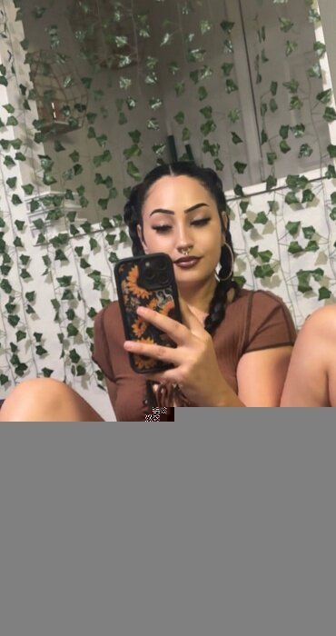 U118646095 (@u118646095), OnlyFans creator
