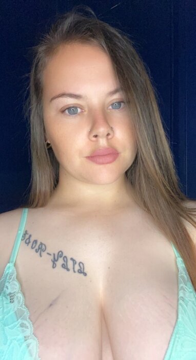 U128736917 (@u128736917), OnlyFans creator