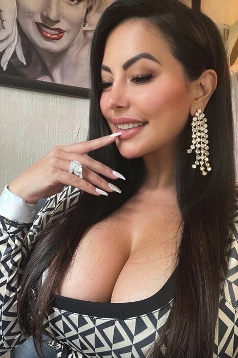 U151246593 (@u151246593), OnlyFans creator