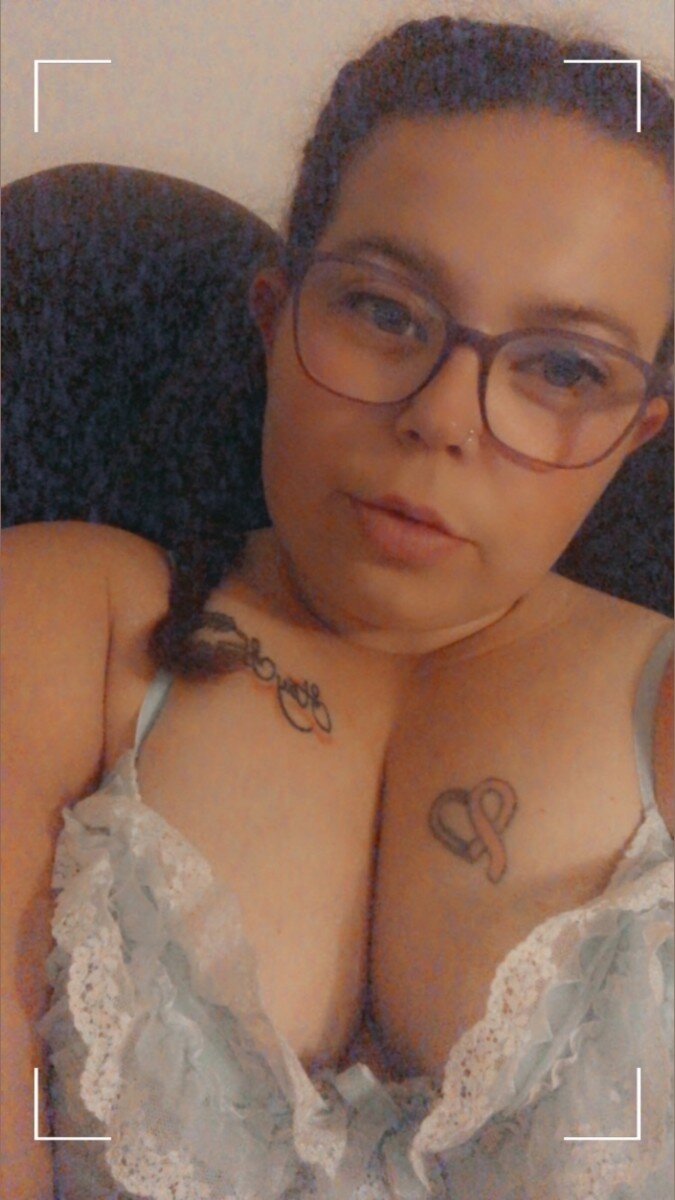 U215086393 (@u215086393), OnlyFans creator
