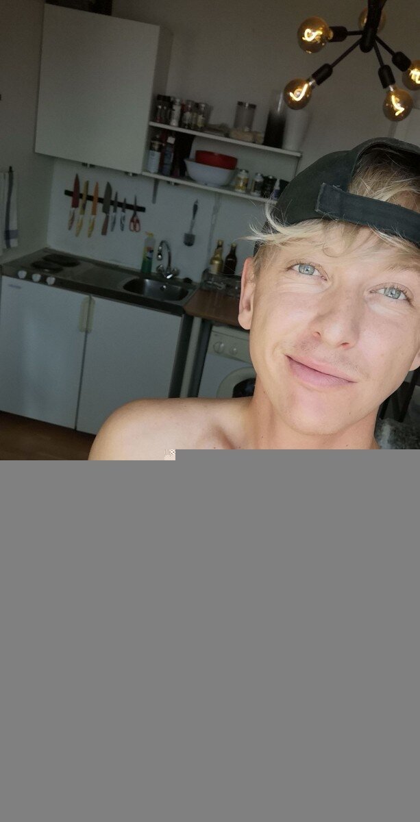 U229062450 (@u229062450), OnlyFans creator