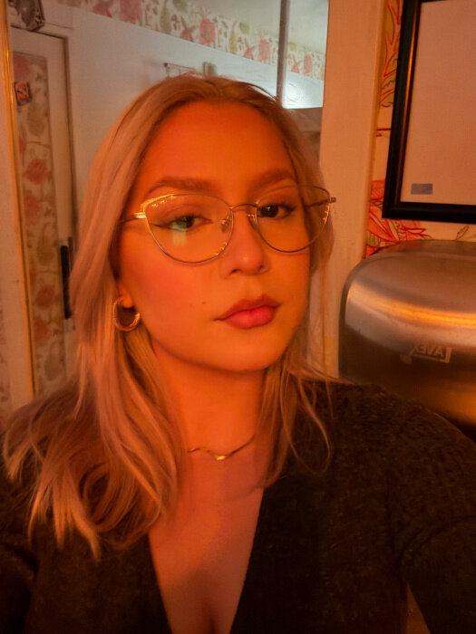 U402295022 (@u402295022), OnlyFans creator