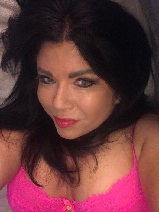 U406048593 (@u406048593), OnlyFans creator