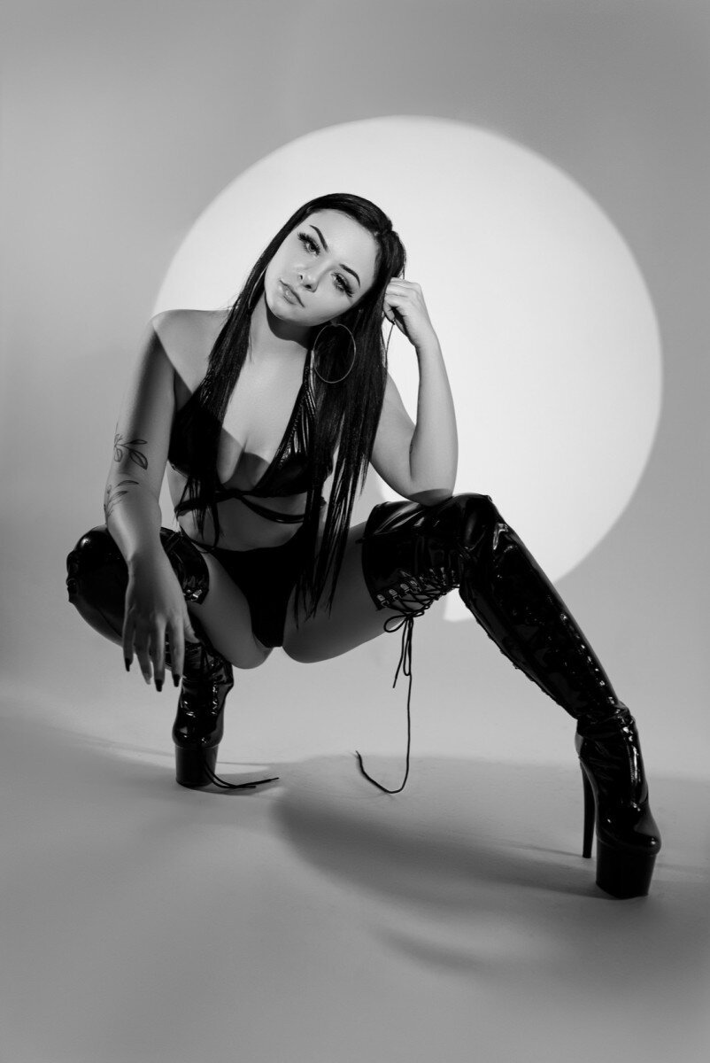 Ucancallmesage (@ucancallmesage), OnlyFans creator