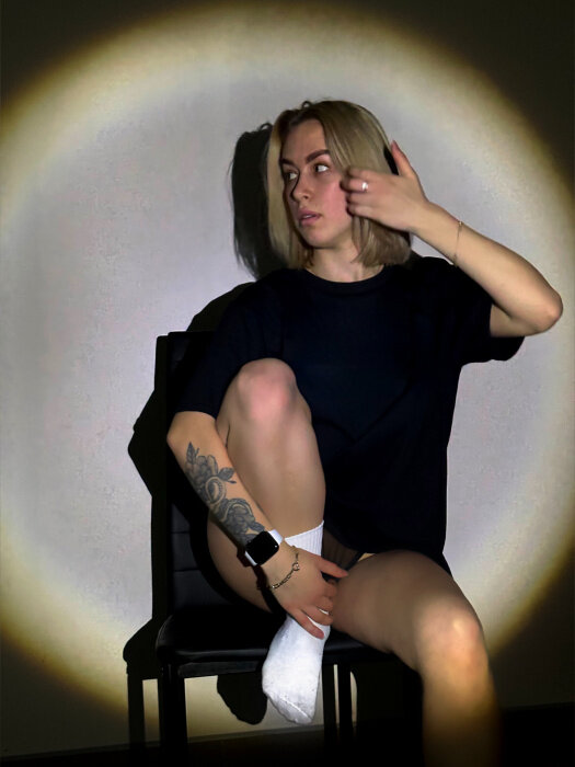 Elizabeth (@ultramarinbaby), OnlyFans creator