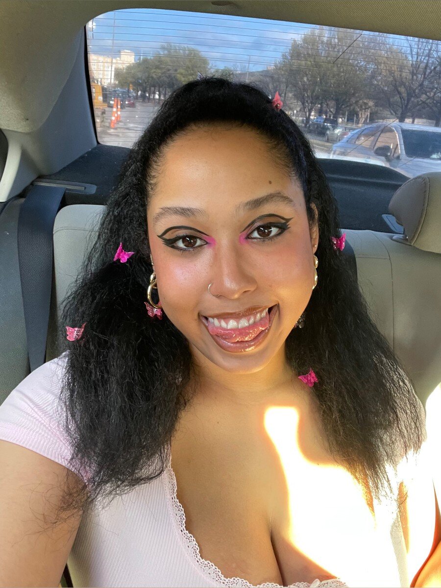 Ultravioletbxbyfree (@ultravioletbxbyfree), OnlyFans creator