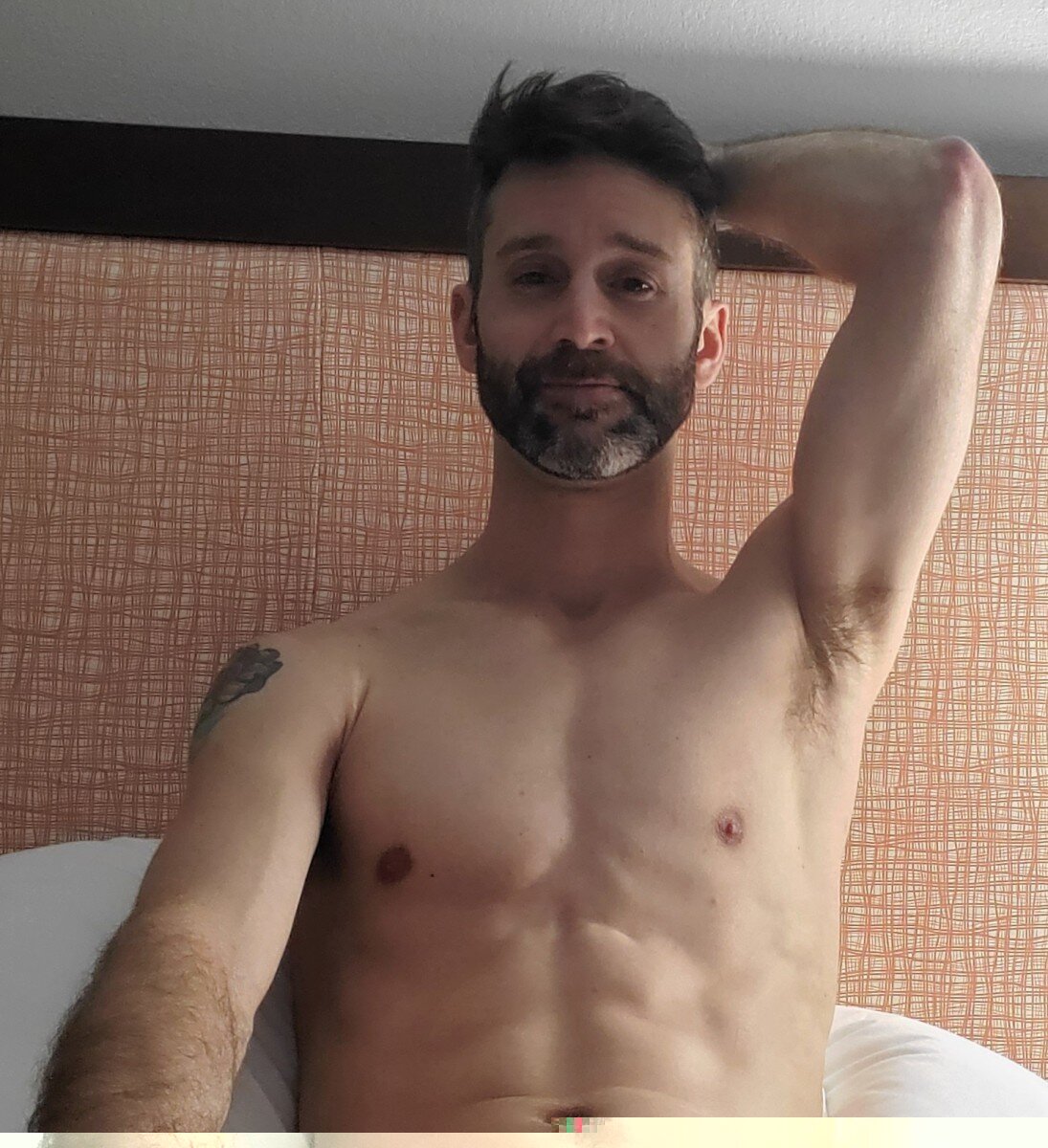 Ulustfulleo (@ulustfulleo), OnlyFans creator