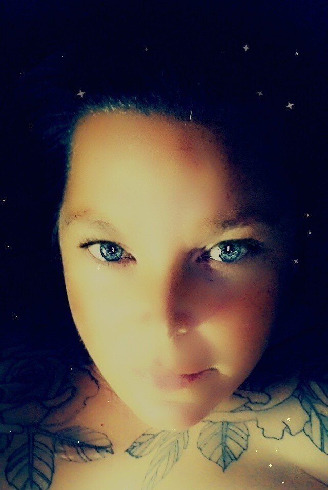 Unaughtyprincess13 (@unaughtyprincess13), OnlyFans creator