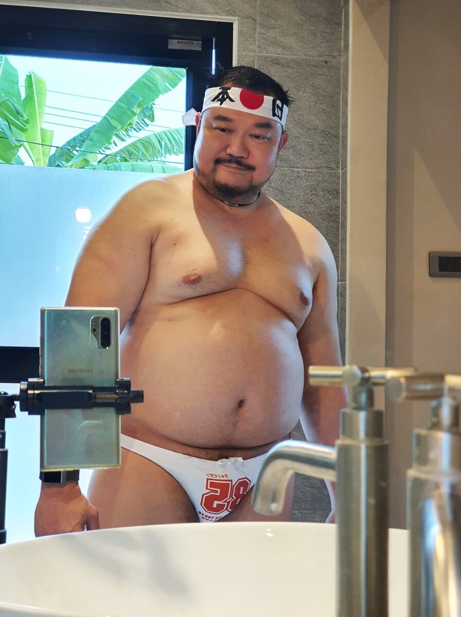 Unclegomji (@unclegomji), OnlyFans creator