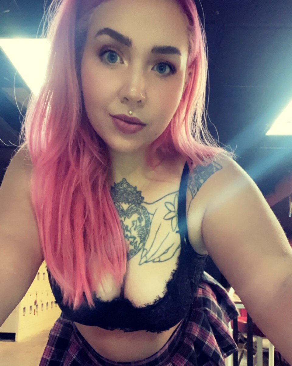 Unfilteredsiren (@unfilteredsiren), OnlyFans creator