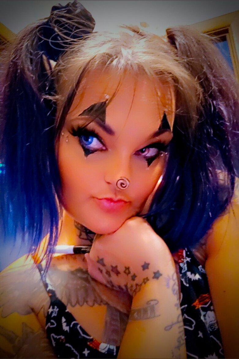 Unicornblood666 (@unicornblood666), OnlyFans creator