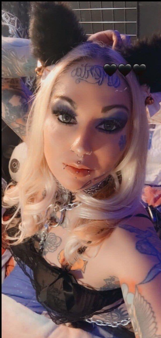 Unluckysushi (@unluckysushi), OnlyFans creator