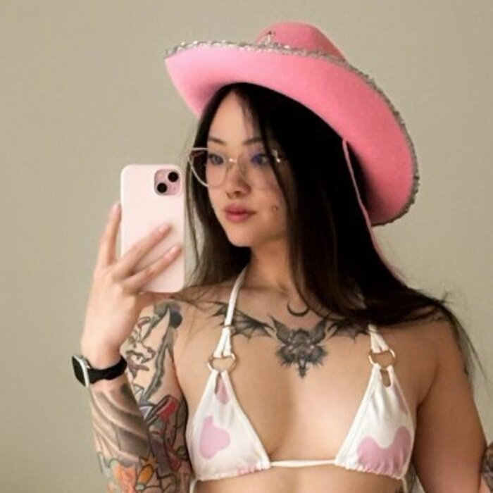 Ur2dgoddess (@ur2dgoddess), OnlyFans creator