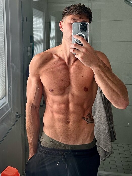 Uritaliangod (@uritaliangod), OnlyFans creator