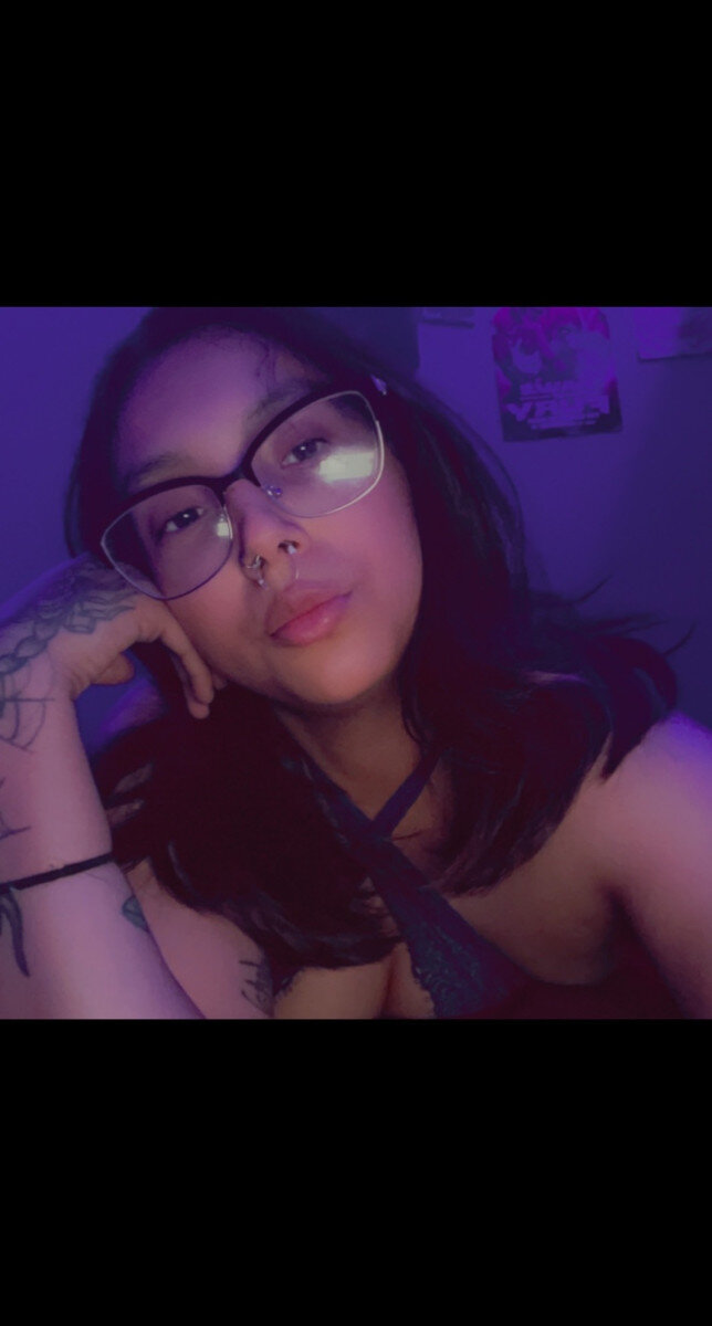 Url0calwaifu (@url0calwaifu), OnlyFans creator