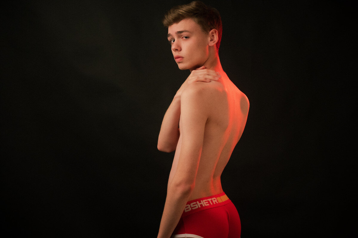 Urtwinkyjonathan (@urtwinkyjonathan), OnlyFans creator