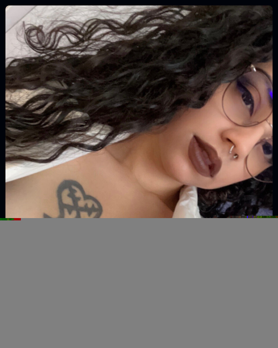 Usemybed (@usemybed), OnlyFans creator