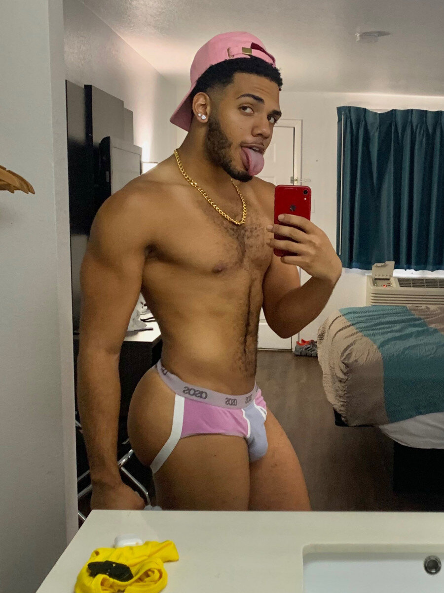 Utheelemarr (@utheelemarr), OnlyFans creator