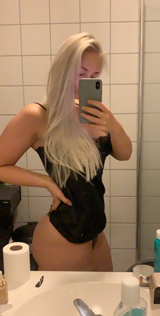 Uwontregretit (@uwontregretit), OnlyFans creator
