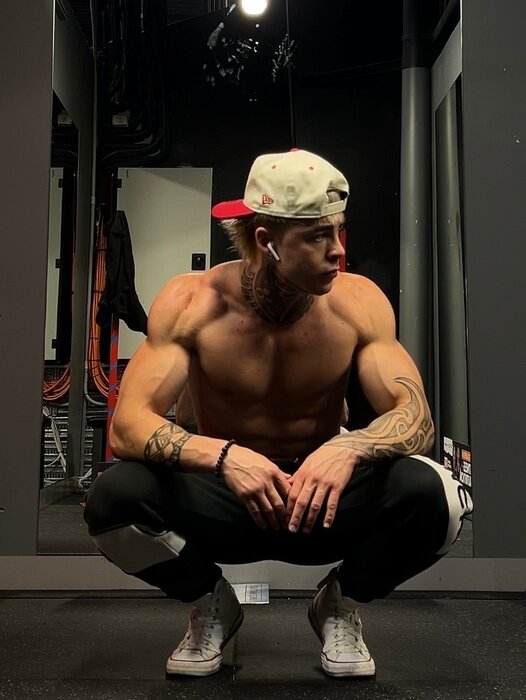 Uzamakivinnie (@uzamakivinnie), OnlyFans creator