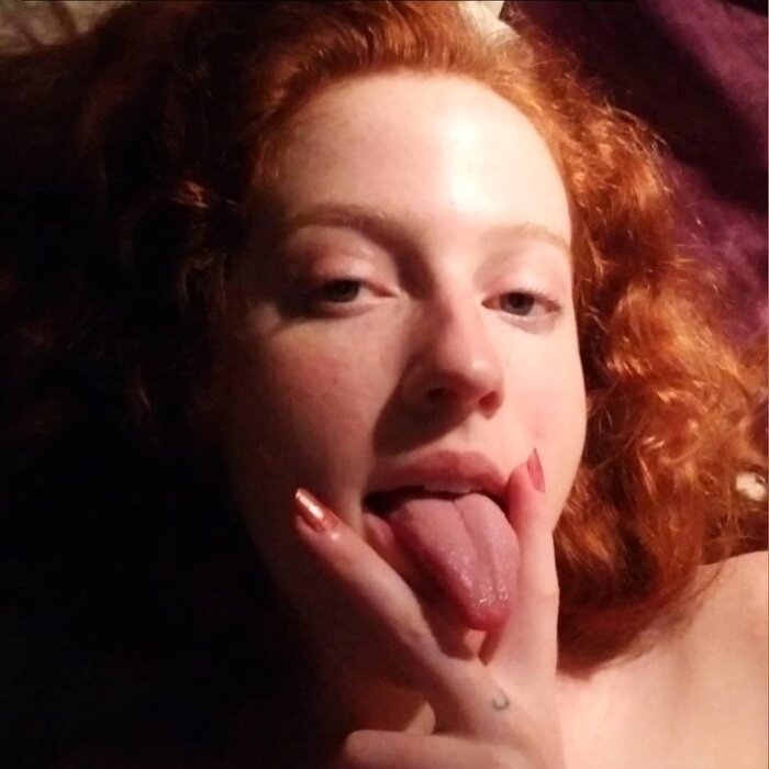Valentinedream (@valentinedream), OnlyFans creator