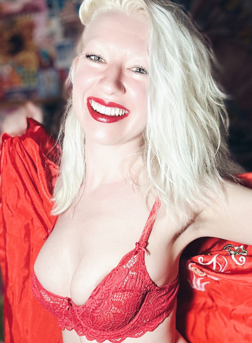 Valentinew (@valentinew), OnlyFans creator